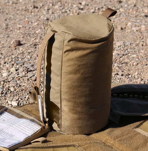 Laadige pilt galerii vaatajasse, Helikon-Tex Accuracy Shooting Bag Roller Large® - Coyote
