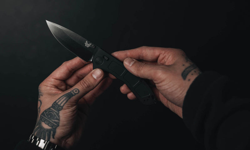 Load image into Gallery viewer, Benchmade NARROWS Titanium 748BK-01
