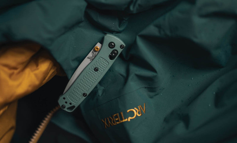 Load image into Gallery viewer, Benchmade Mini Bugout 533SL-07 Sage Green
